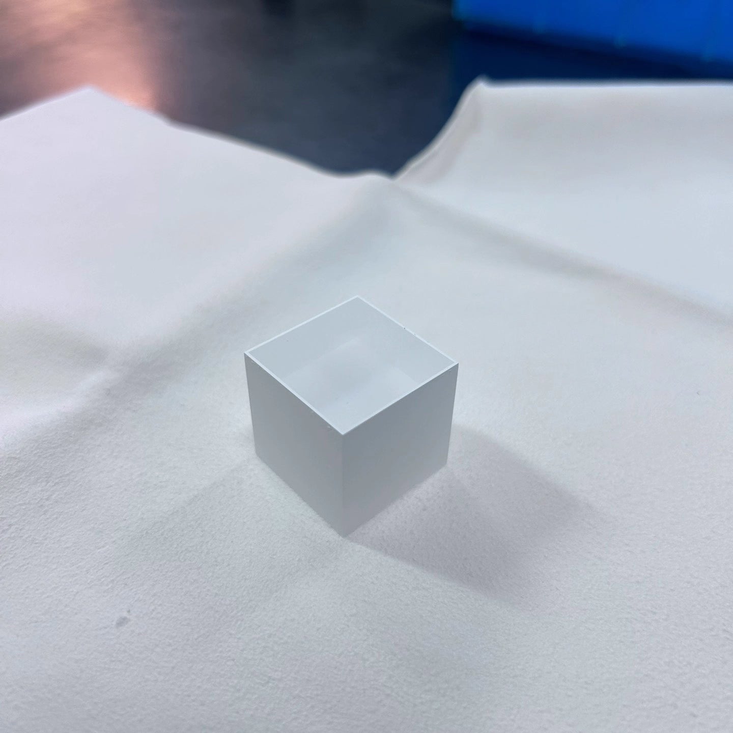 CsI: Na with light reflection layer