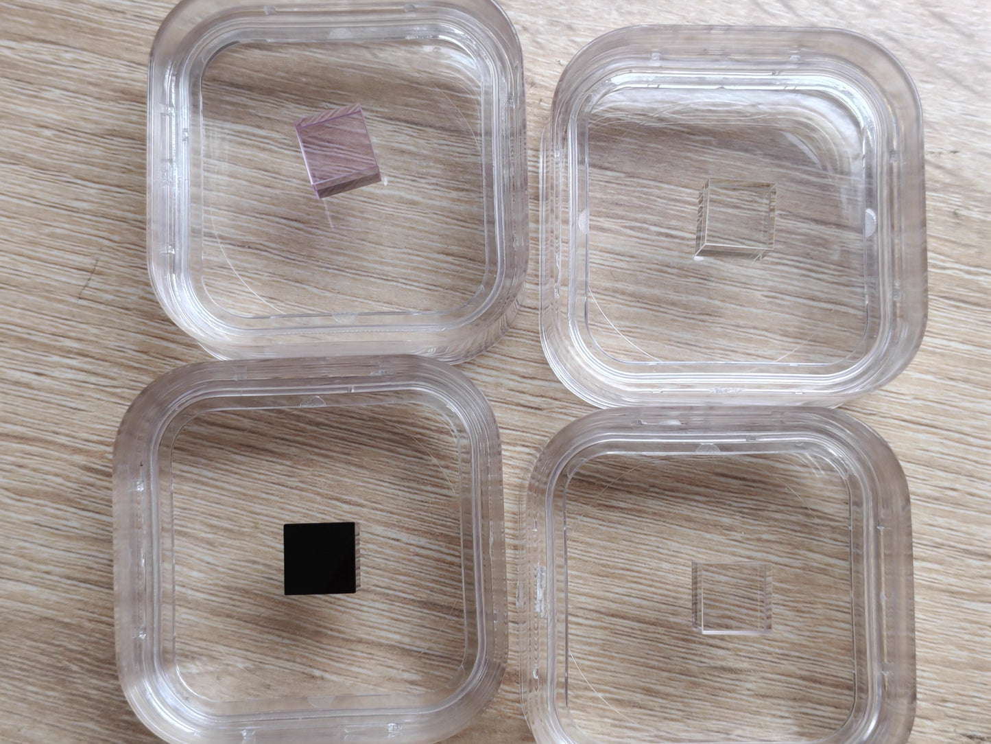 Doped YAG cubic crystal